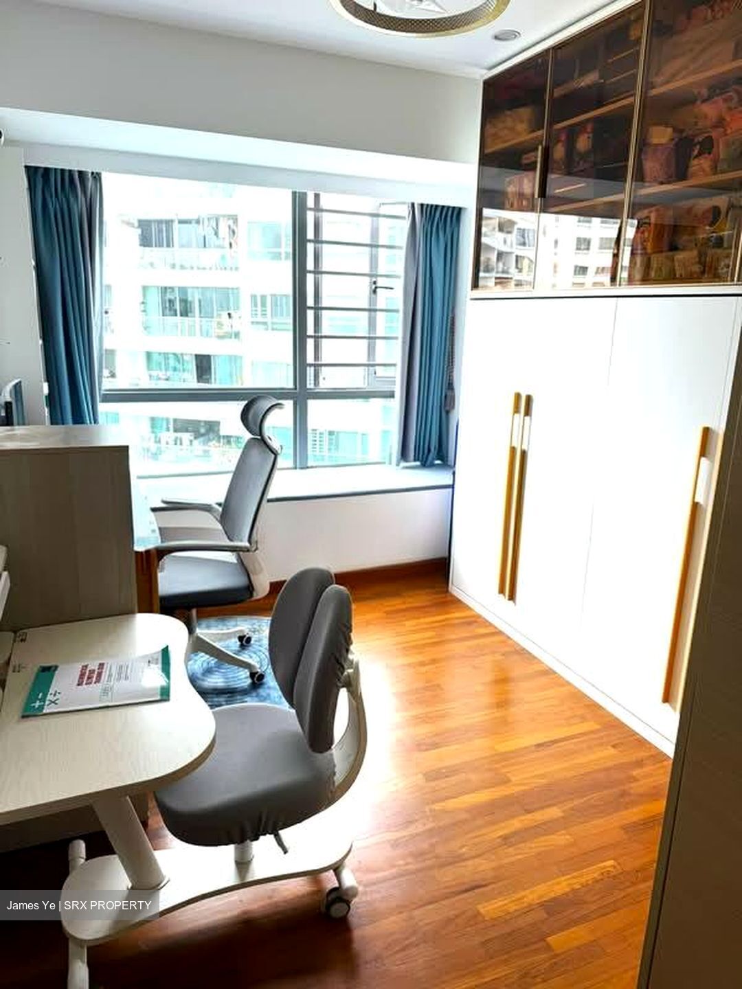 Waterfront Waves (D16), Condominium #529207741